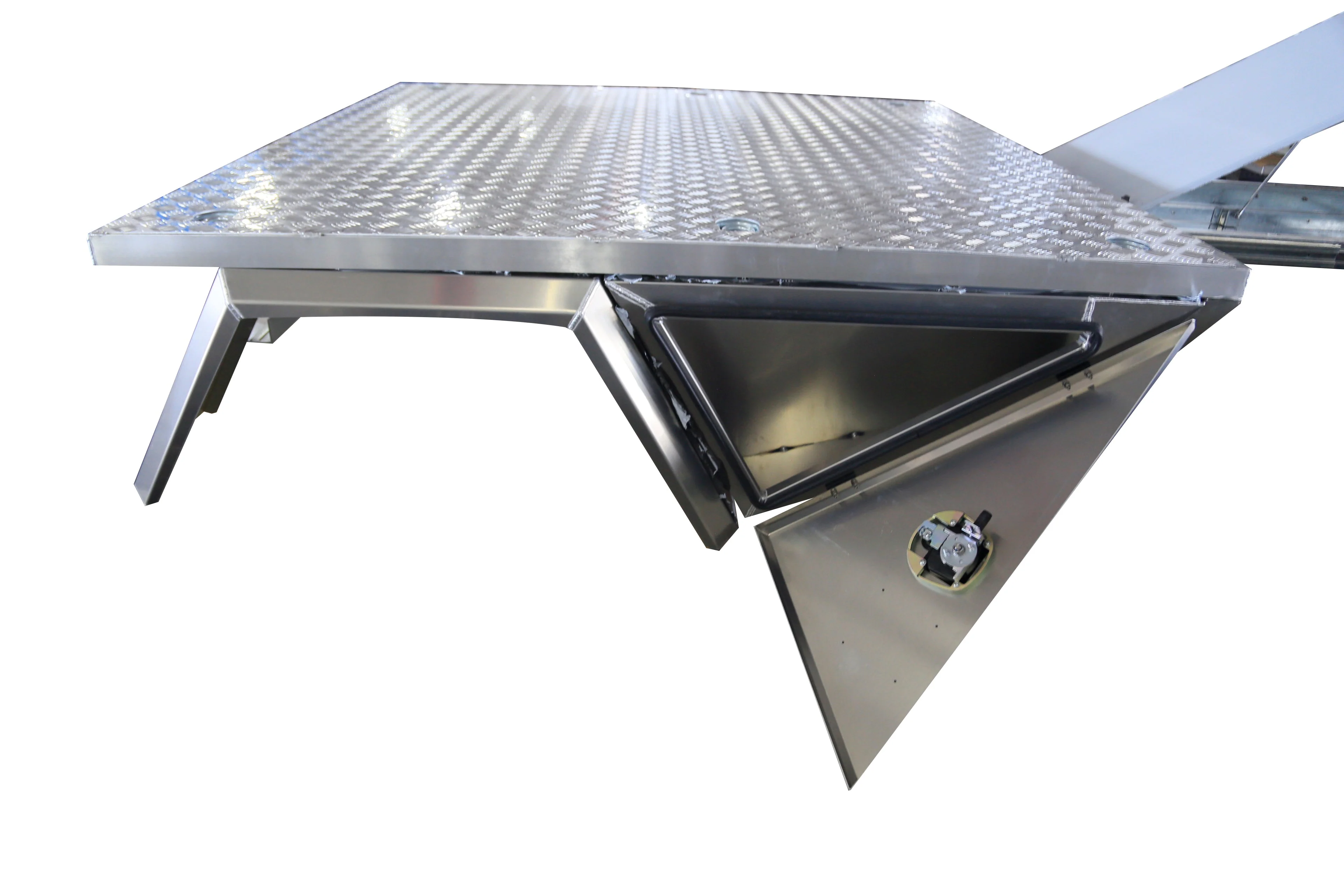 Aluminium Tray Deck 1800 Tapered - Image 17