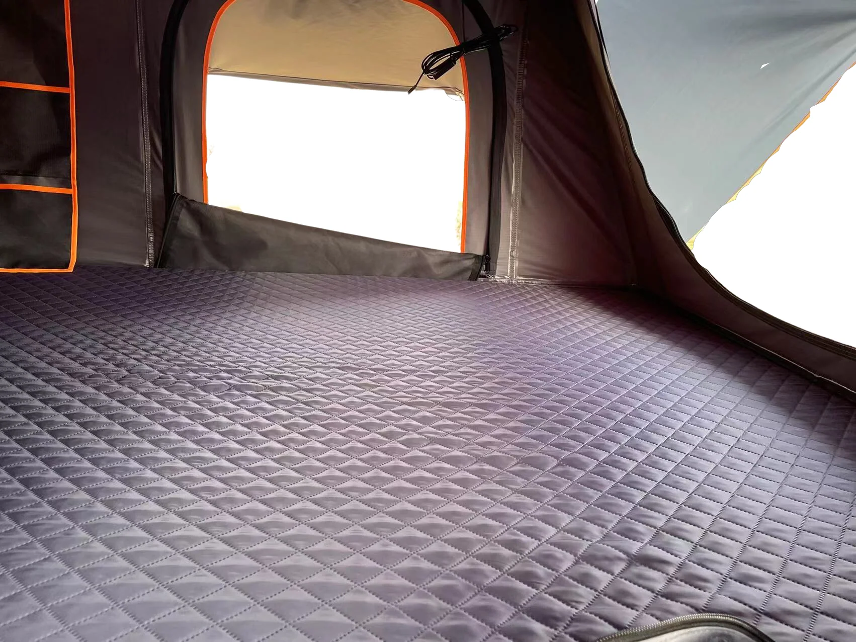 Adventure 150 Checker Plate Aluminum Roof Top Tent XC-13 - Image 8