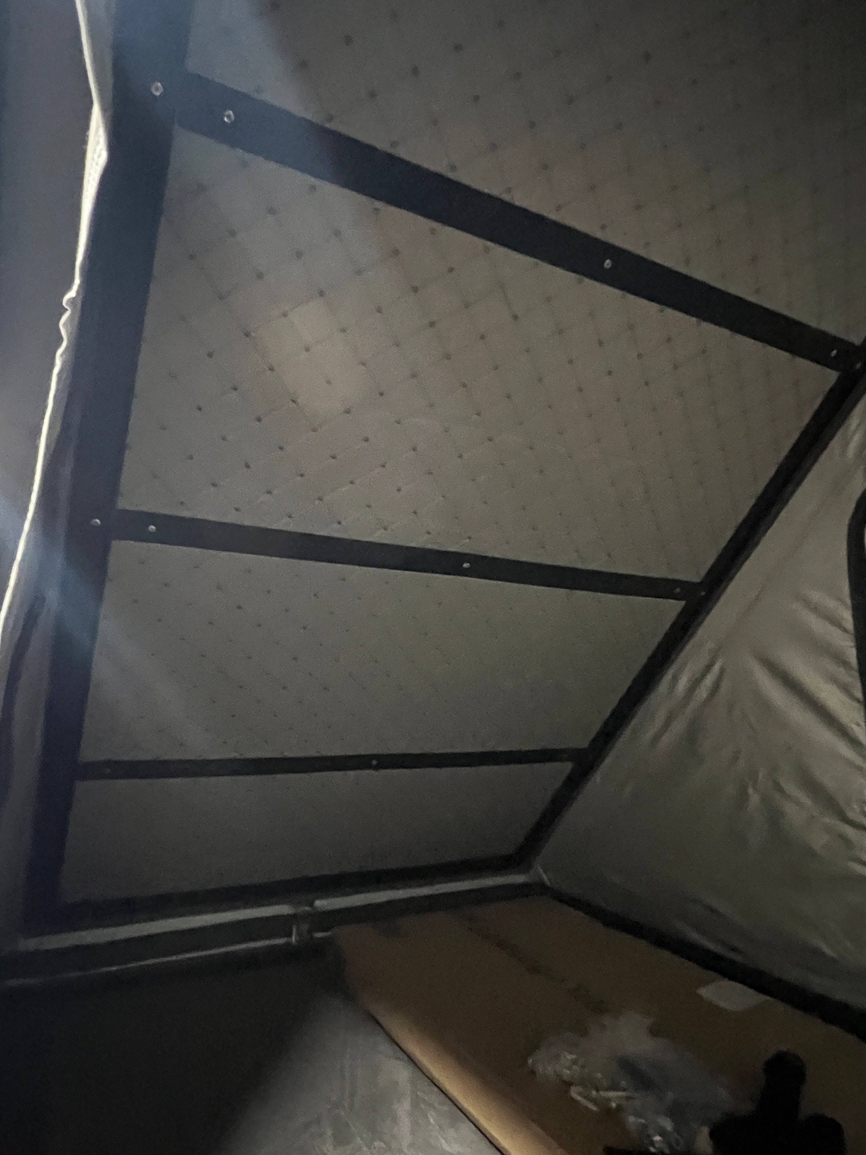 OZI4X4 Adventure 130 Roof Top Tents - Image 21