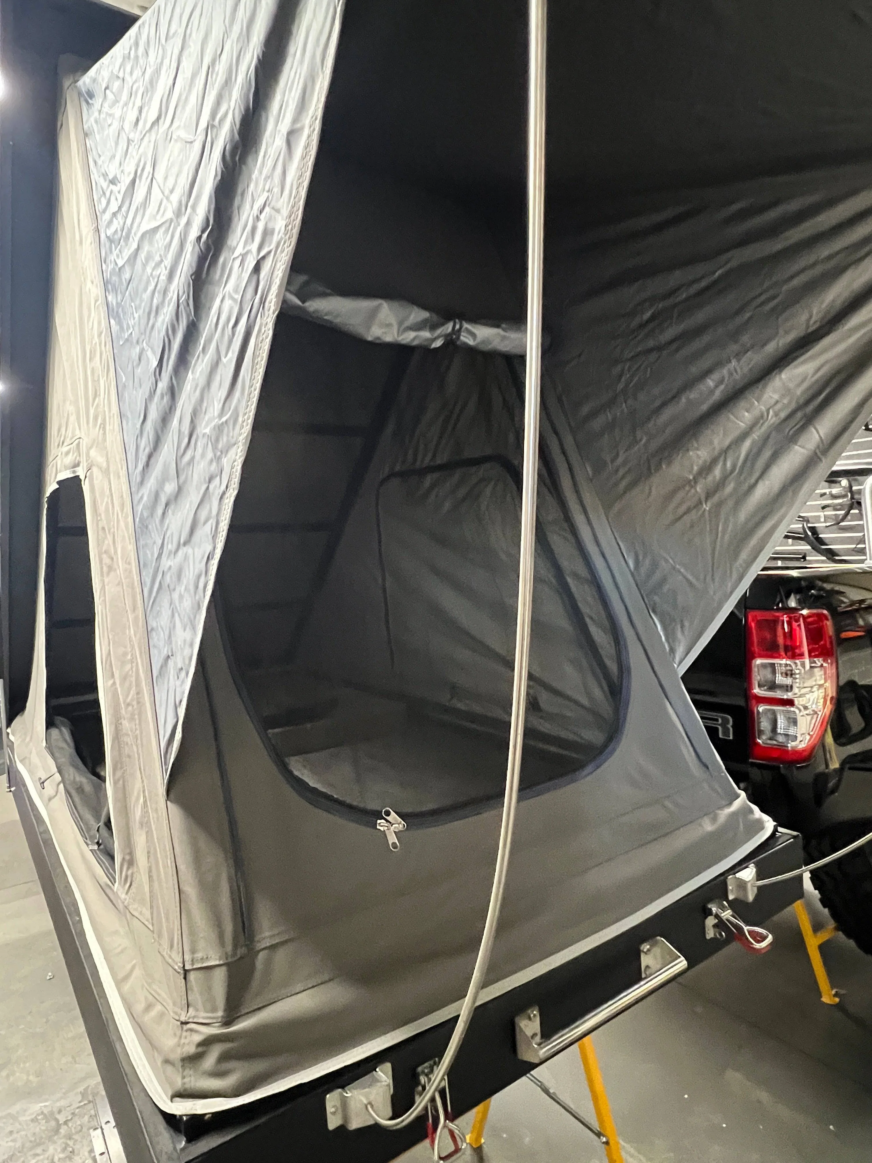 OZI4X4 Adventure 130 Roof Top Tents - Image 24