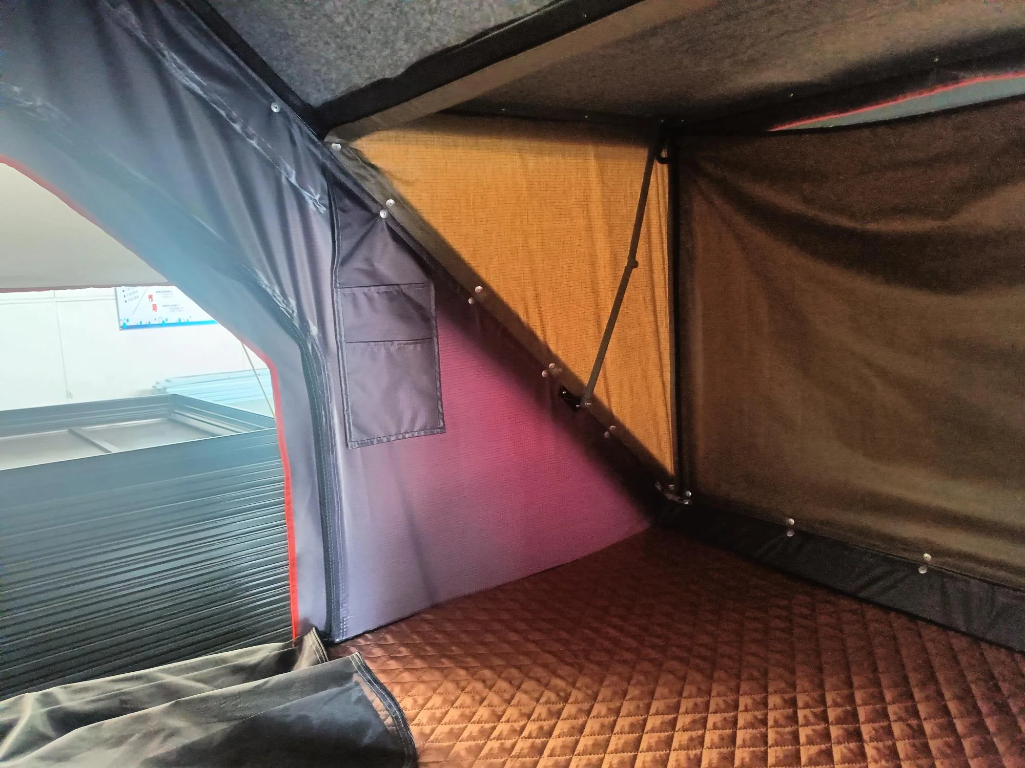 Adventure 130 Twin Pop Up Aluminum Roof Top Tent XC-03 - Image 6