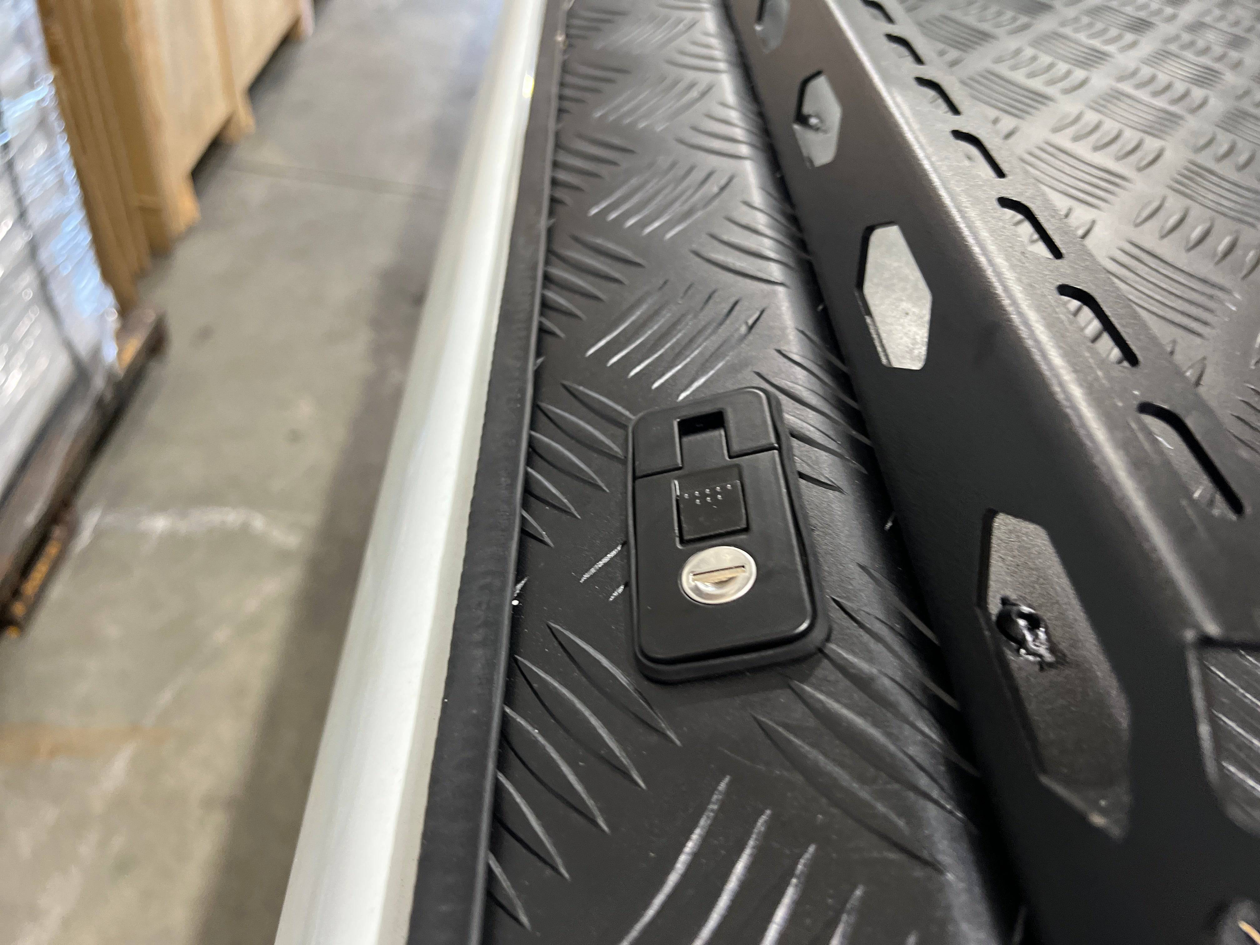 Aluminum Hard Lid Suits Isuzu Dmax / Holden Colorado / Mazda BT50 2020+ - Image 33