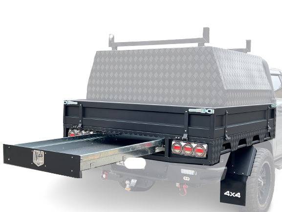 1900 Platinum Edition Aluminium Tray Black (Dual Cab) - Image 33