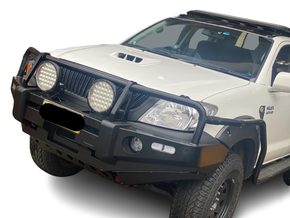 Competition Series Bull Bar Suitable For Toyota Hilux 2005-2011 - Image 14