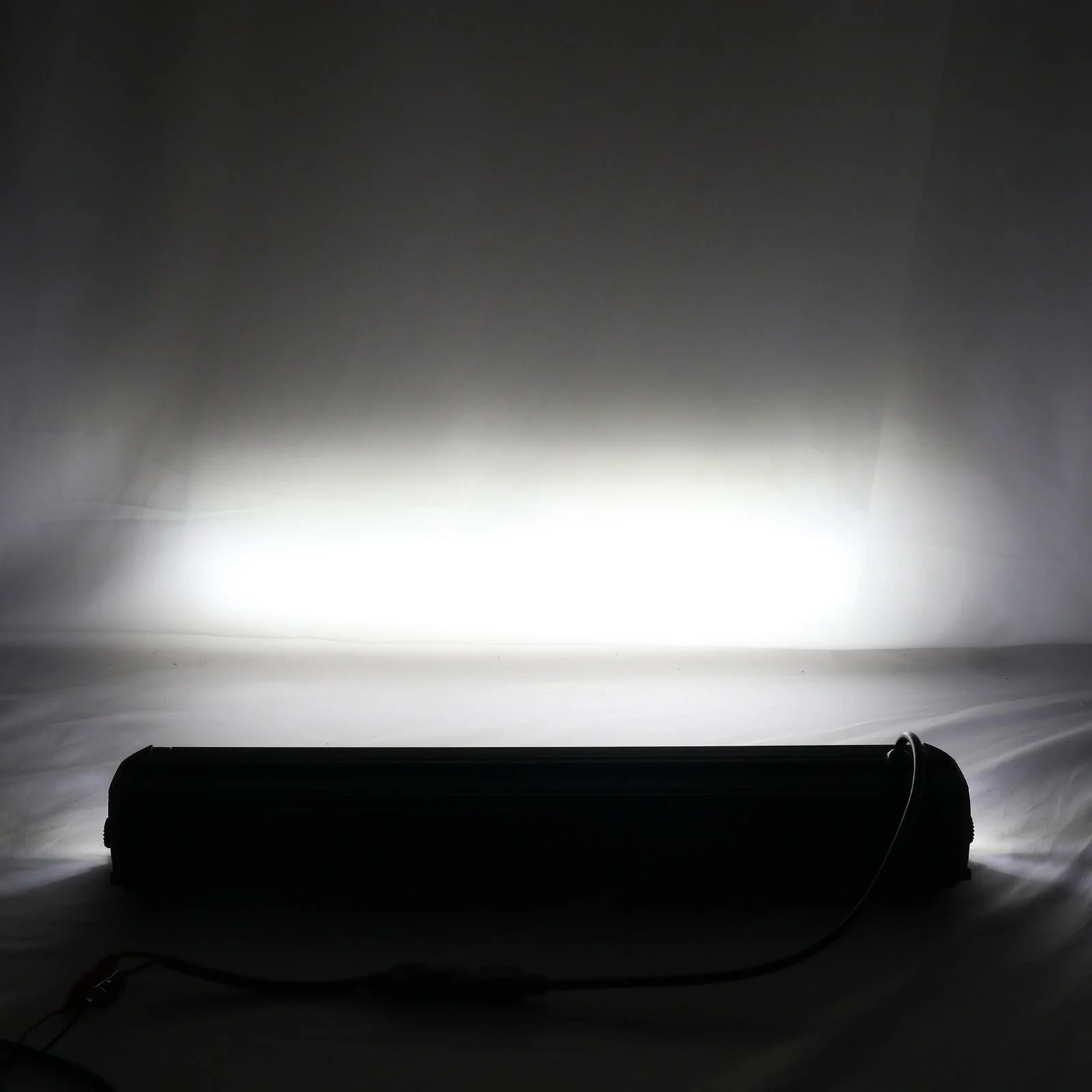 21.5" CREE LED Triple Row Light Bar - Image 4