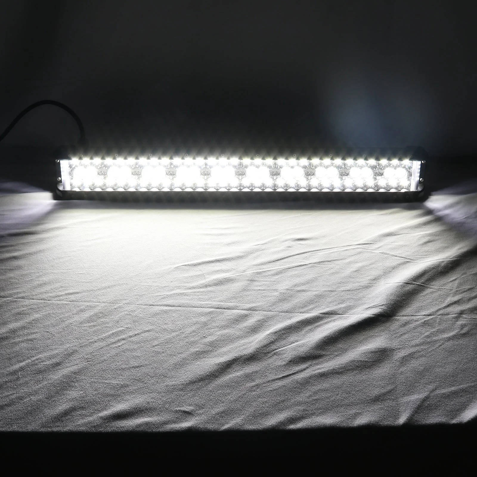 21.5" CREE LED Triple Row Light Bar - Image 8