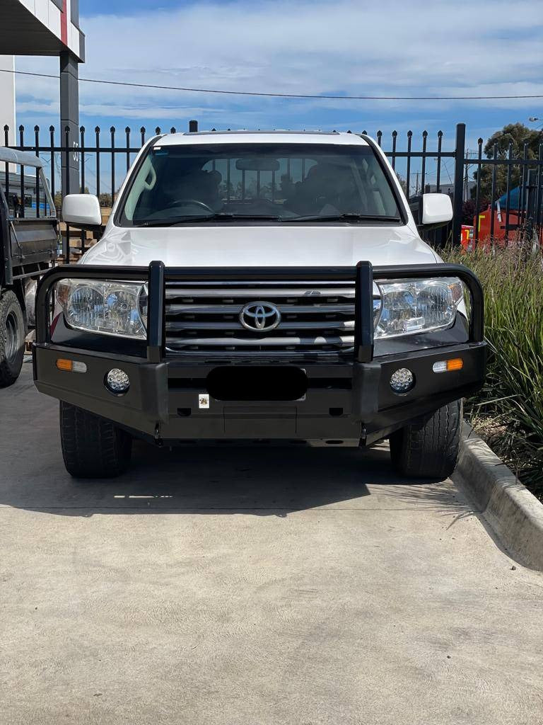 Competition Bullbar Suitable For Toyota Land Cruiser 200 Series 2007-2015 (Online Only) - Image 4