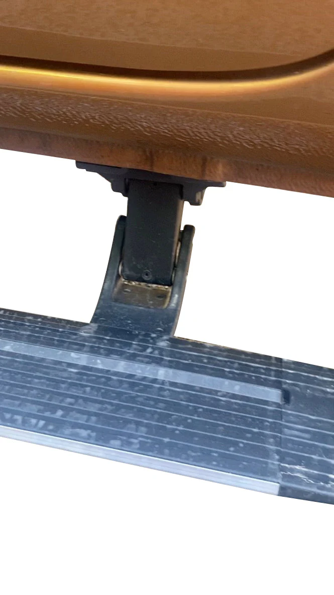 Electrical Side Steps Suits Nissan Navara NP300 D23 2021+ - Image 9