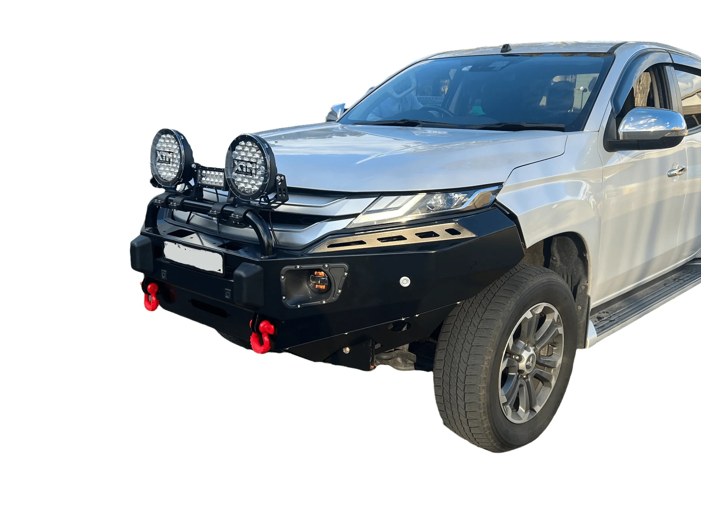 Hustler Bullbar Suits Mitsubishi Triton MR / Pajero Sport 2019 -2022 - Image 15