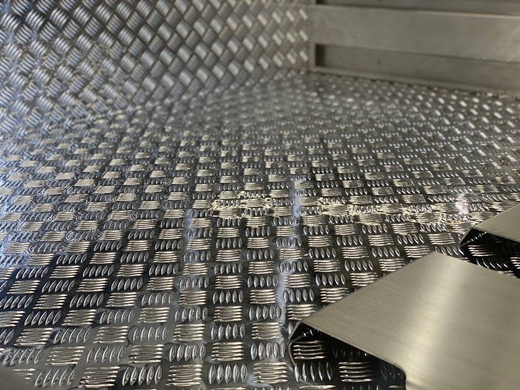 1800 Platinum Edition Aluminium Tray Suitable For 79 Series Toyota Land Cruiser - Image 39