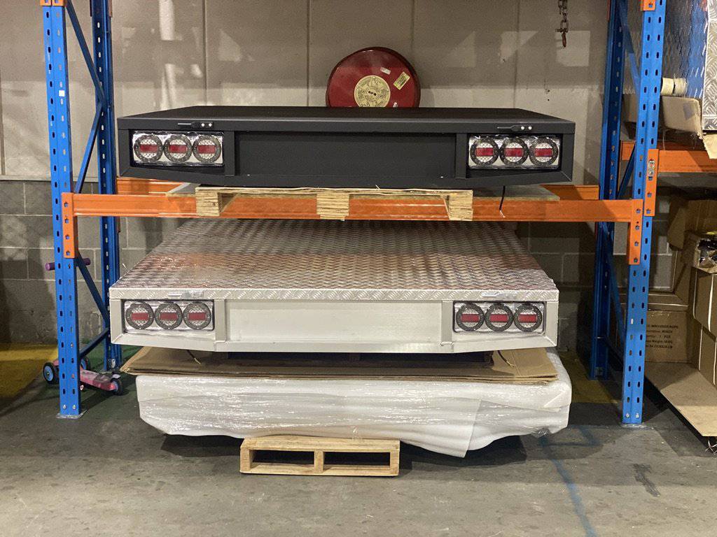 1800 Platinum Edition "Canopy Base" Aluminium Dual Cab Tray - Image 17